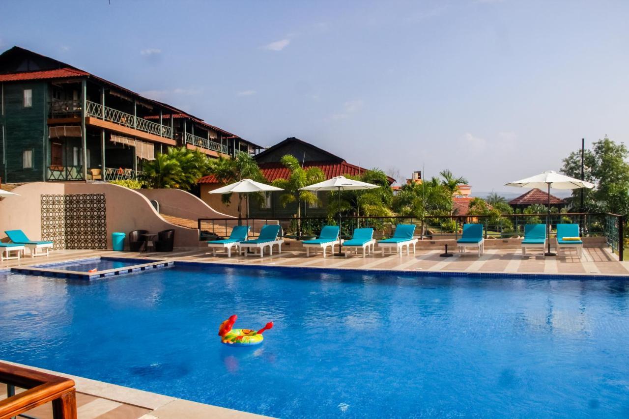 Oxygen Resorts Morjim, Goa ภายนอก รูปภาพ