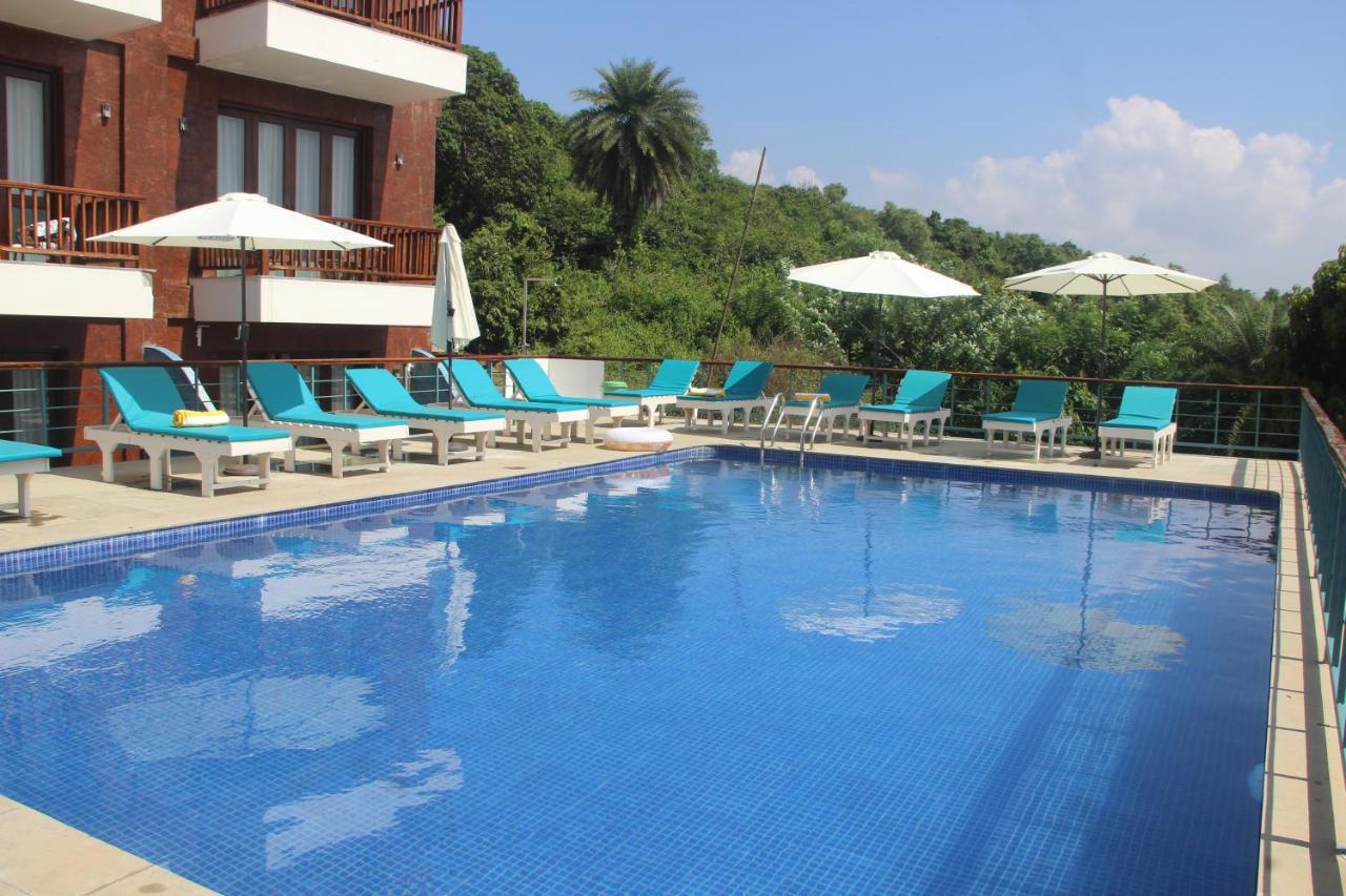 Oxygen Resorts Morjim, Goa ภายนอก รูปภาพ